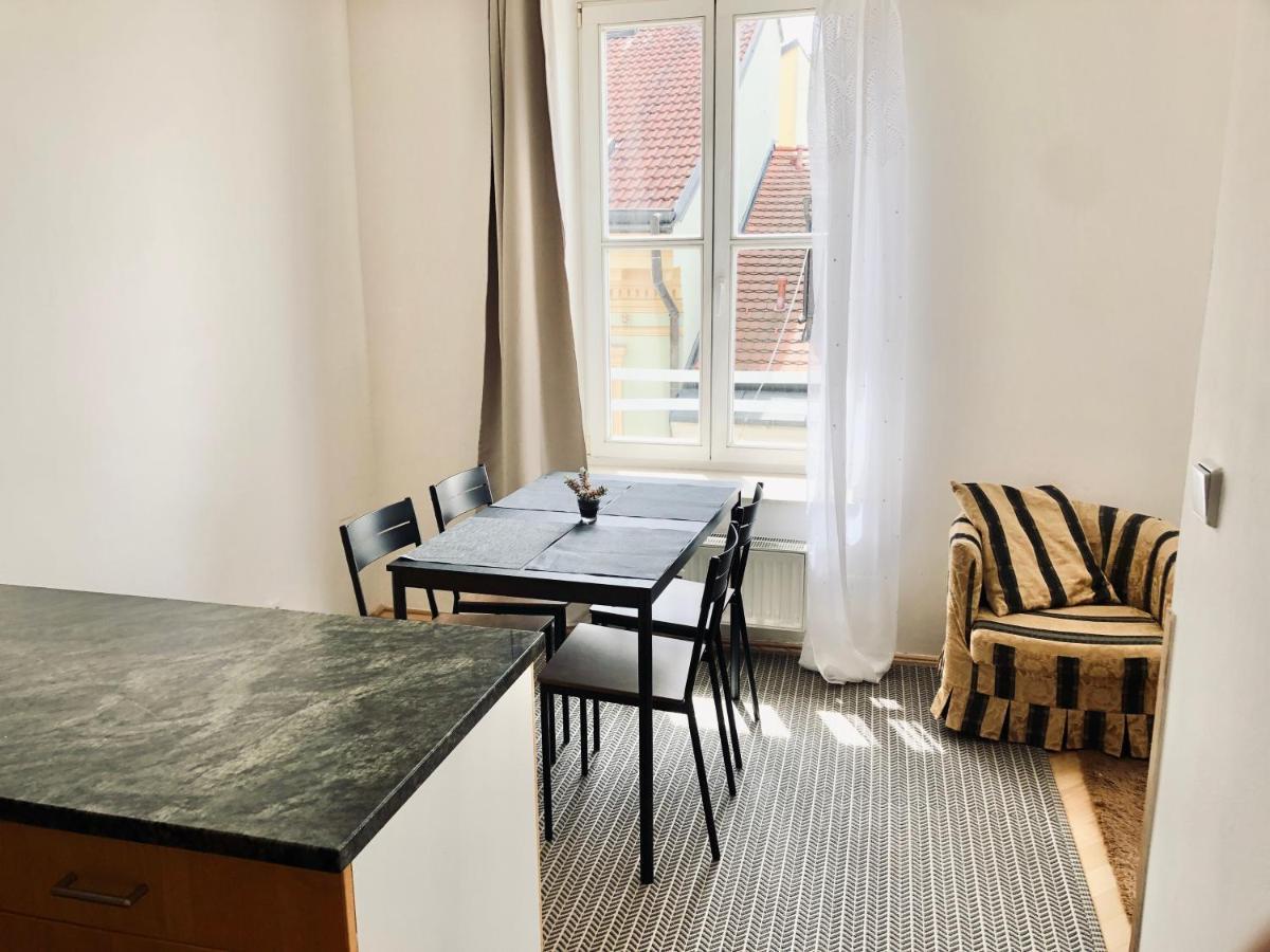 Old Town City Apartment Прага Экстерьер фото